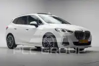 2023 BMW 218