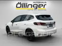 2023 BMW 218