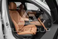 2023 BMW 523