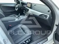 2023 BMW 523
