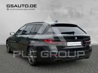 2023 BMW 523