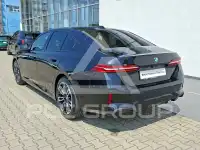 2023 BMW 523