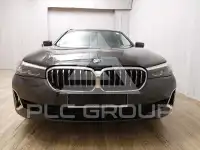 2023 BMW 523