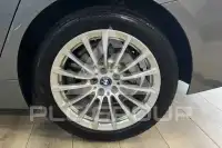 2023 BMW 523
