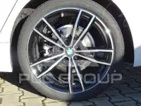 2023 BMW 330