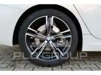 2023 BMW 330
