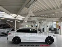 2023 BMW 330