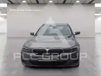 2023 BMW 330