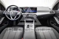 2023 BMW 330