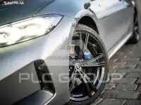 2023 BMW 330