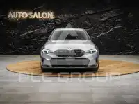 2023 BMW 330