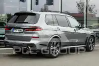 2023 BMW X7