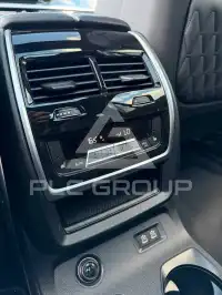 2023 BMW X7