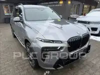 2023 BMW X7