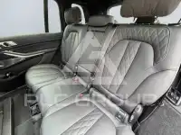 2023 BMW X7