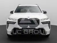 2023 BMW X7