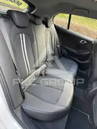 2023 BMW 120