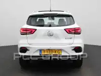 2023 MG ZS