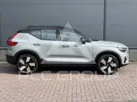 2023 Volvo XC40