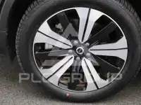 2023 Volvo XC40