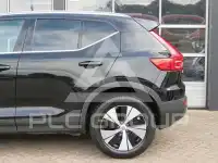 2023 Volvo XC40