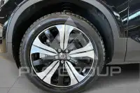 2023 Volvo XC40