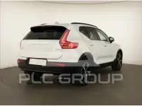 2023 Volvo XC40