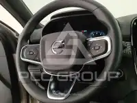 2023 Volvo XC40