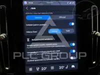 2023 Volvo XC40