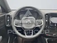 2023 Volvo XC40