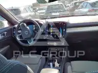 2023 Volvo XC40