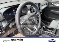 2023 Volvo XC40