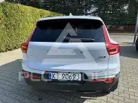 2023 Volvo XC40