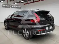 2023 Volvo XC40
