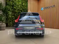 2023 Volvo XC40
