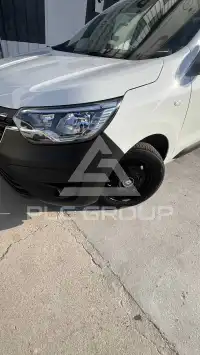 2023 Renault 