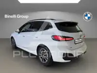 2024 BMW 218