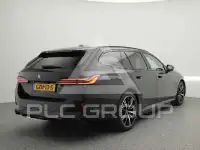 2024 BMW 523