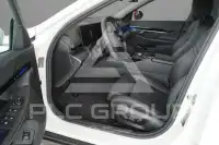 2024 BMW 523