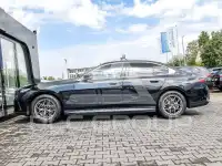2024 BMW 523