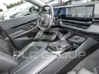 2024 BMW 523