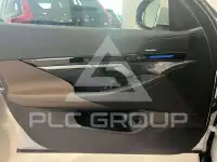 2024 BMW 523