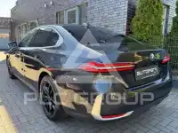 2024 BMW 523