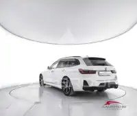 2024 BMW 330