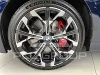 2024 BMW 330