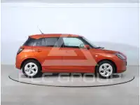 2024 Suzuki SWIFT