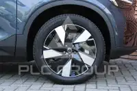 2024 Volvo EX 40