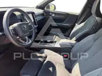 2024 Volvo XC40