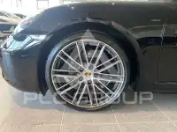 2024 Porsche Cayman