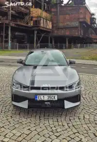 2024 KIA EV